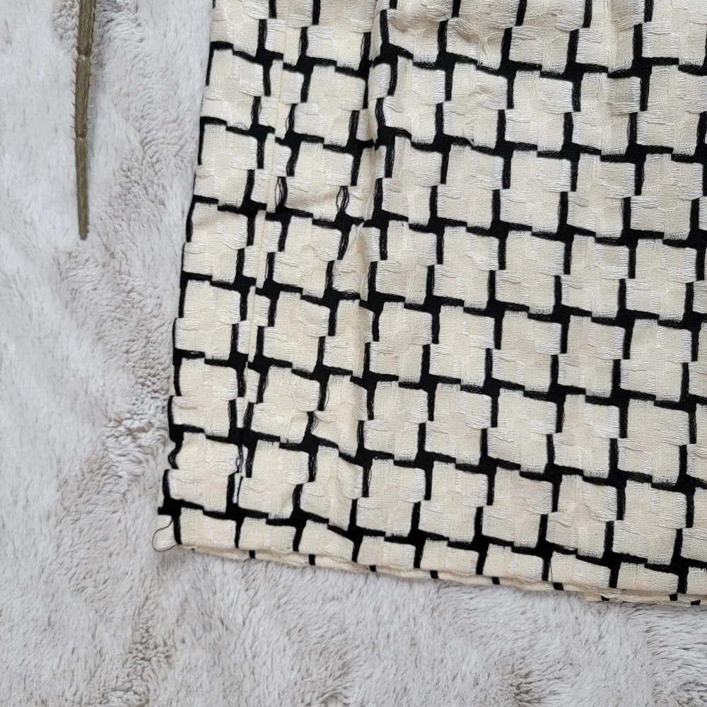 Vintage Carlisle Wool Silk Cream Black Geometric Straight Skirt‎ Size 2